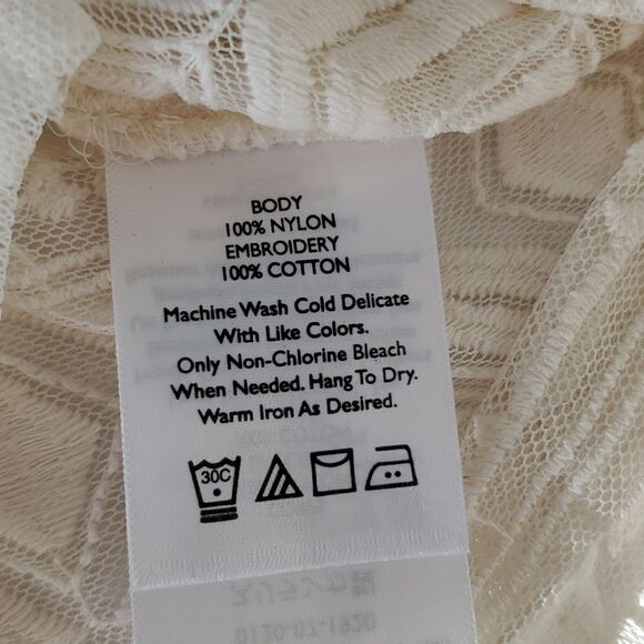 Eddie Bauer womans embroidered lace top, NWT, size large - Picture 7 of 7